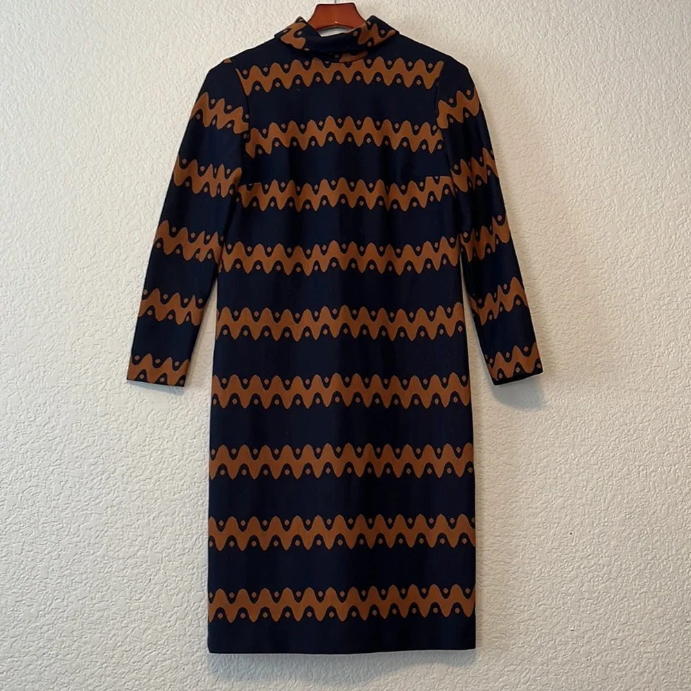 Vintage Parade Geo Mod Dress - Picture 5 of 16